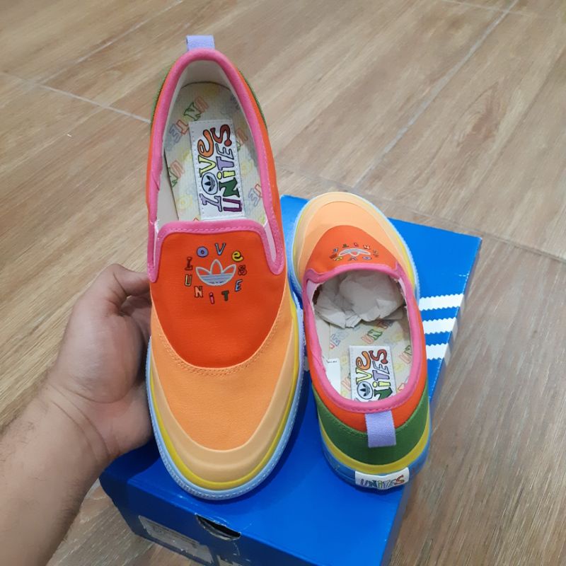 Adidas Nizza Slip On Pride Love Unites Multicolour