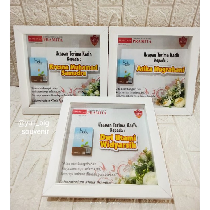 

Gift Wisuda/Ultah/Spesial