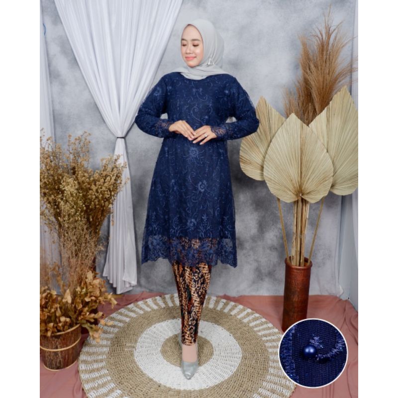 COD / SET KEBAYA MODERN / SETELAN KEBAYA MODERN / SETELAN KEBAYA BROKAT / ATASAN KEBAYA SAJA / KEBAYA BROKAT / KEBAYA BRUKAT / KEBAYA PESTA / KEBAYA WISUDA / TUNIK / TUNIK BROKAT / TUNIK TULLE-Set Navy