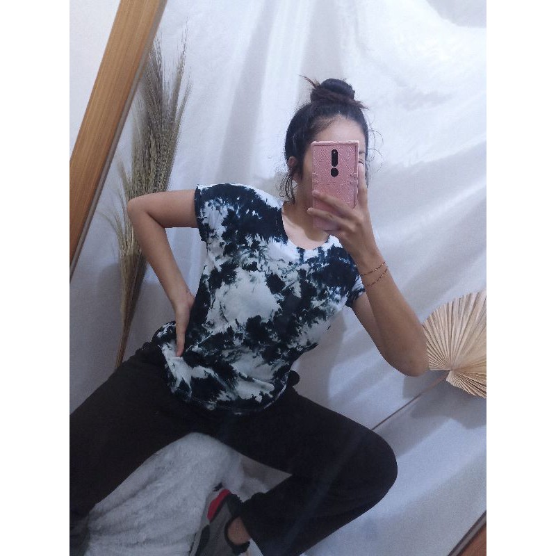 kaos tie dye tie die