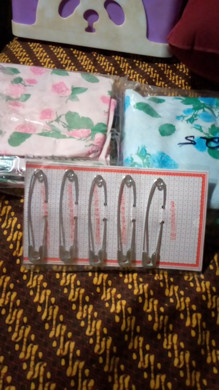 Tas Piring Praktis Aman Dari Debu