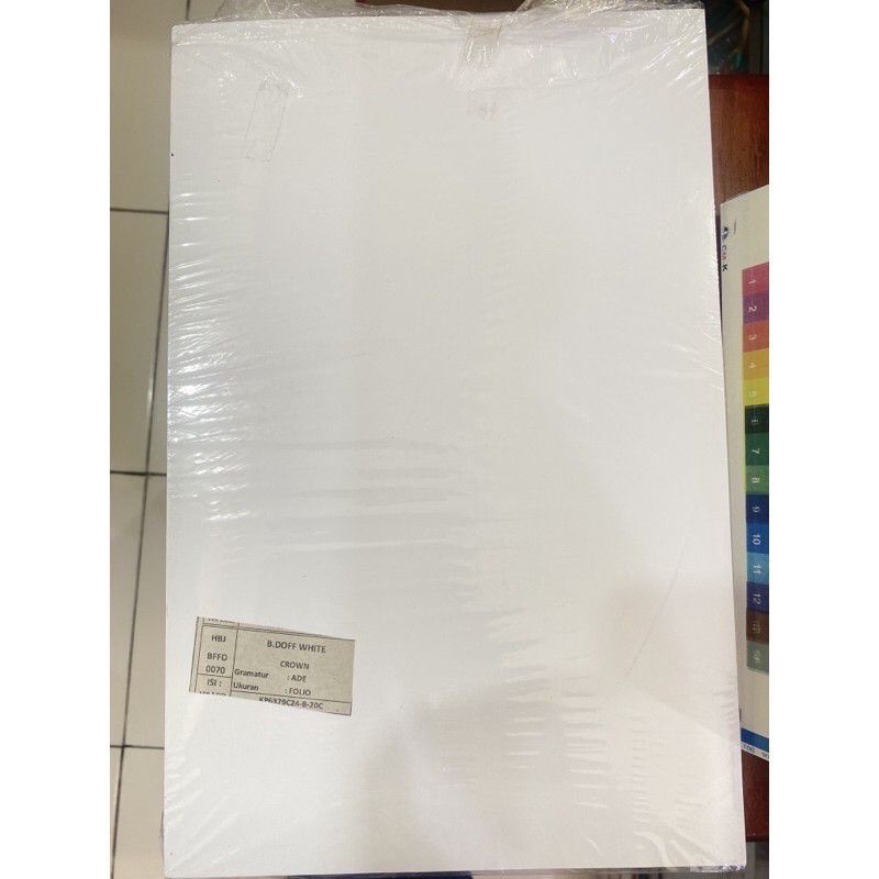 

[1 PCS] KERTAS BUFFALO BC KERTAS COVER F4 FOLIO SAMPUL BUKU WARNA PUTIH 150 GSM