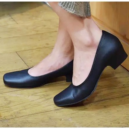 Sepatu Pantofel HITAM POLOS Size 37-41 Hak 3cm Sepatu Kerja Kantor Ngajar Sekolah Perempuan Sepatu Paskib Hitam Fantovel Sepatu Hitam Guru Wanita