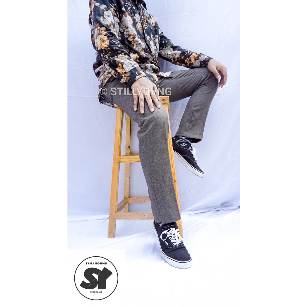 STILL YOVNG SLIM FIT PANTS WARNA CHOCO (ABU COKLAT) - Celana Formal Pria - Celana Bahan Pria Slim Fi