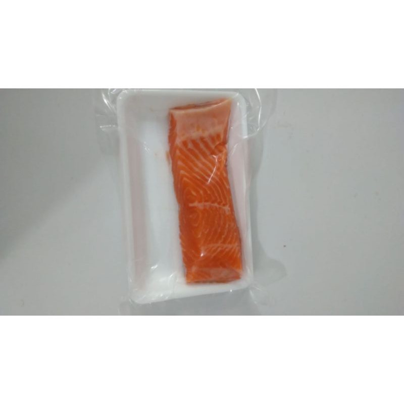 Salmon Fresh Fillet Sashimi Grade 200 gram