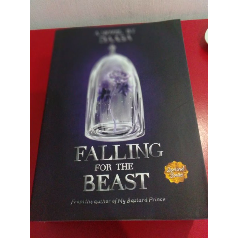 Preloved Falling for the beast (FFTB) By Daasa