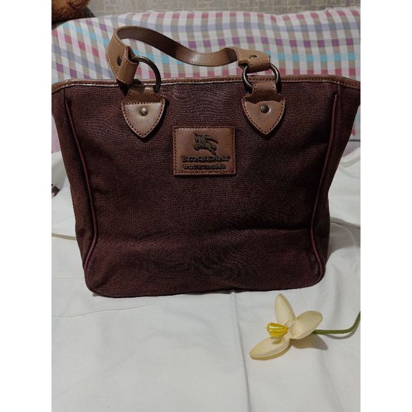 tas Burberry authentic kanvas