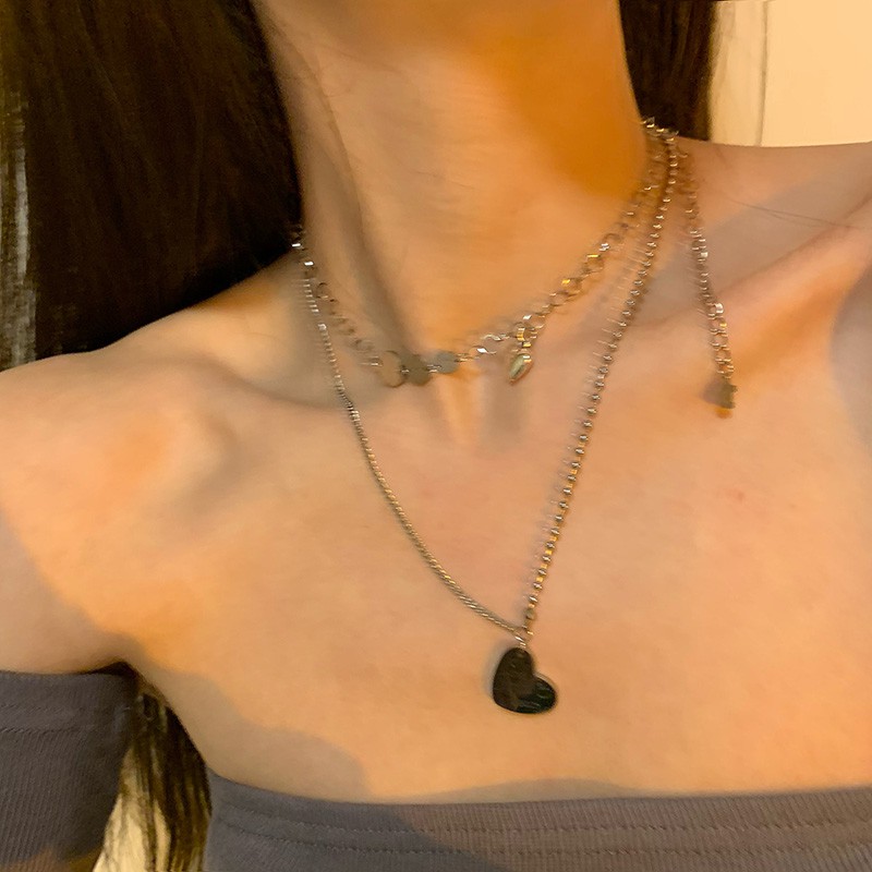 Love Necklace Accessories Personality Hip Hop Clavicle Chain Pendant