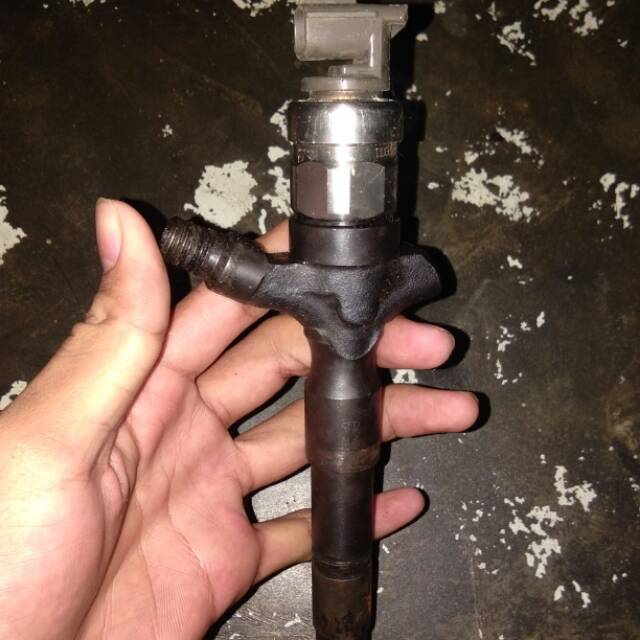 Nozzel innova diesel tahun 2012