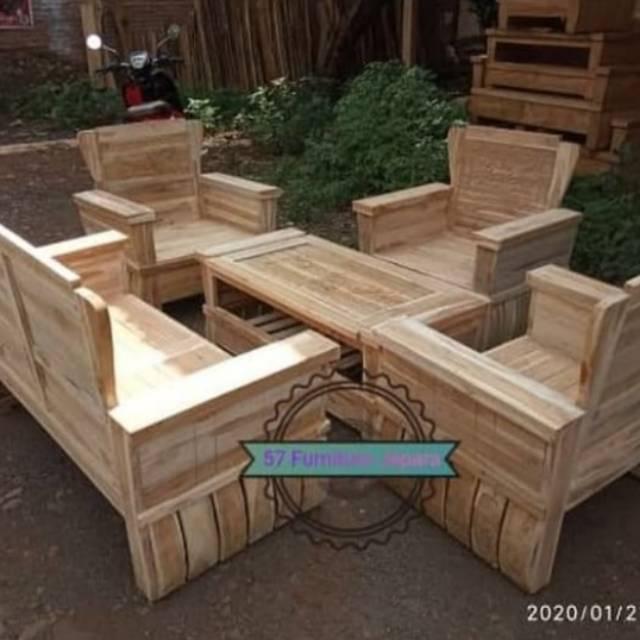 Meja Kursi Ruang Tamu Ukir Jepara Bahan Kayu Jati Jepara