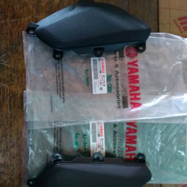 COVER SAMBUNGAN BODY SAMPING NMAX OLD ORIGINAL