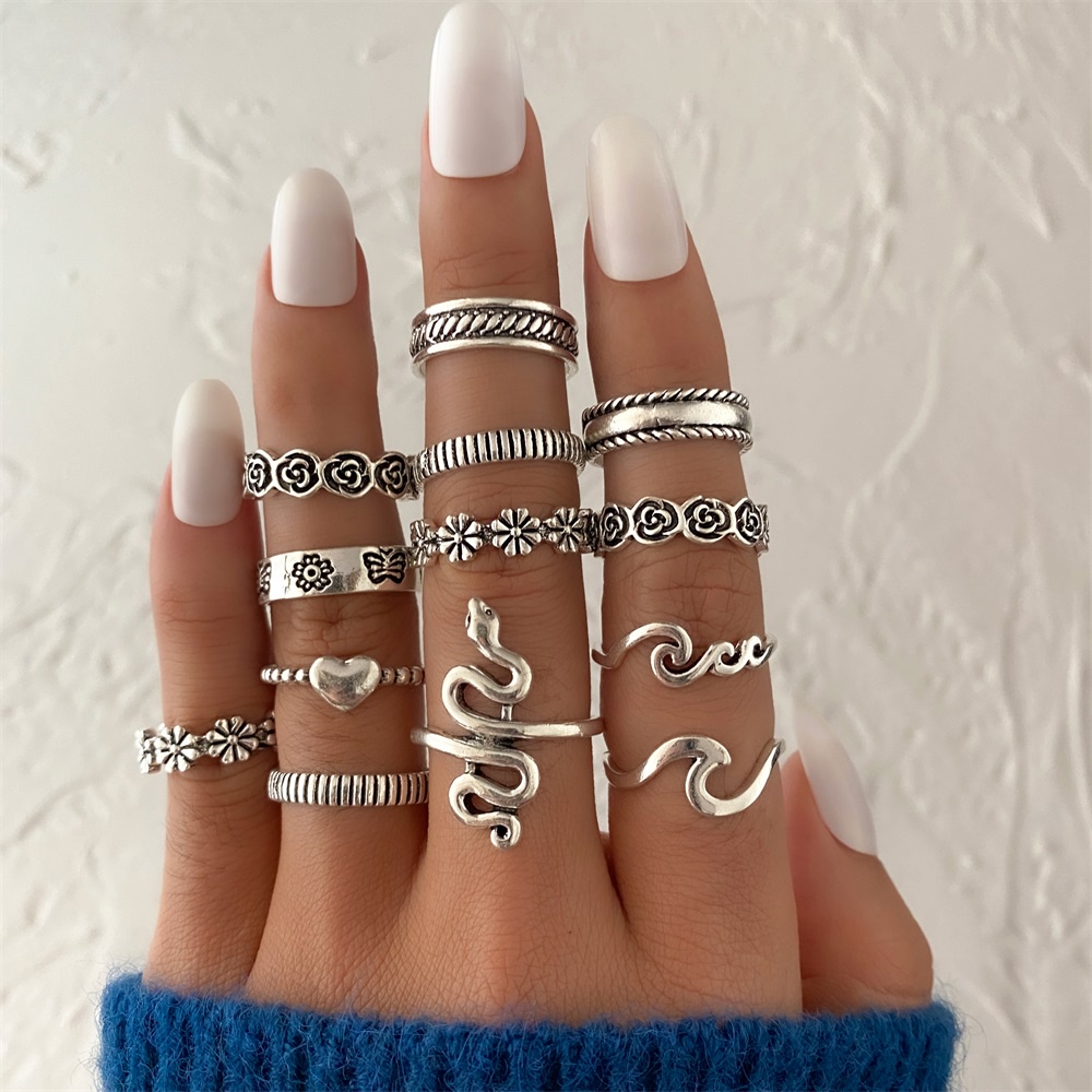 13pcs / Set Cincin Silver Vintage Desain Ular / Bunga / Ombak Untuk Wanita