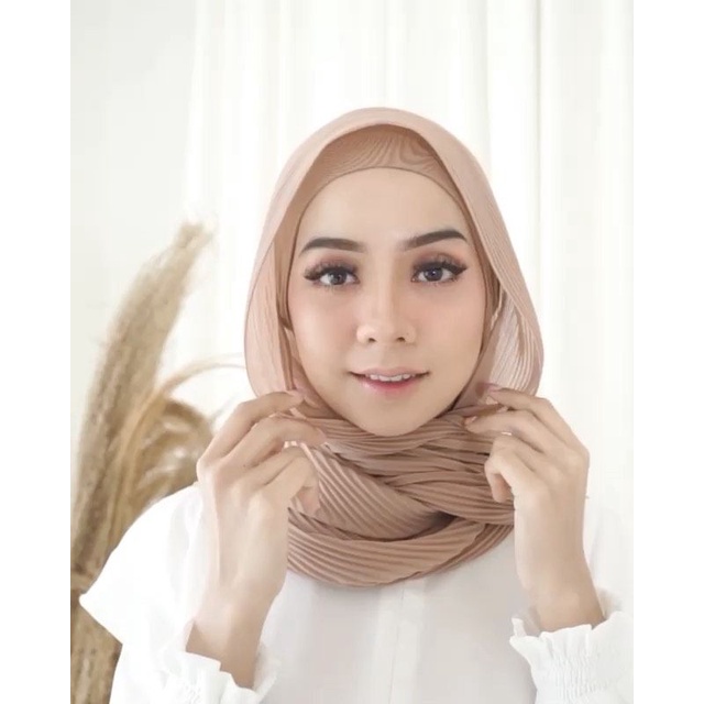 Ciscoapparel - PASHMINA PLISKET - Jilbab - Segi Panjang - Plisket - Ceruty Babydol