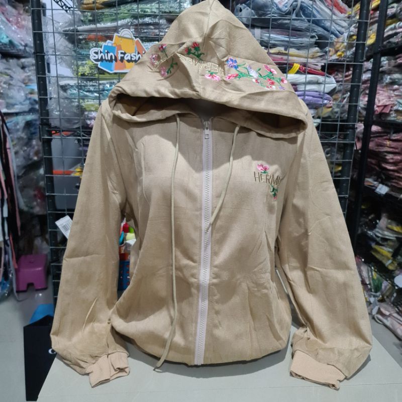 Jaket Suede Import Wanita Fashion XL Besar-Herm Bunga Cream