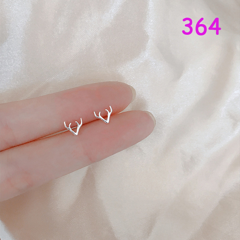 Anting Perak Trendy Silver Heart Stud Earrings Minimalist Love Flower Earring for Women Student Teen Jewelry Gift