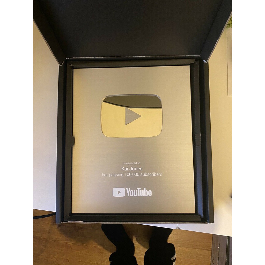 replika rill gold play button ytb Replika Dimiripkan dg yg Asli