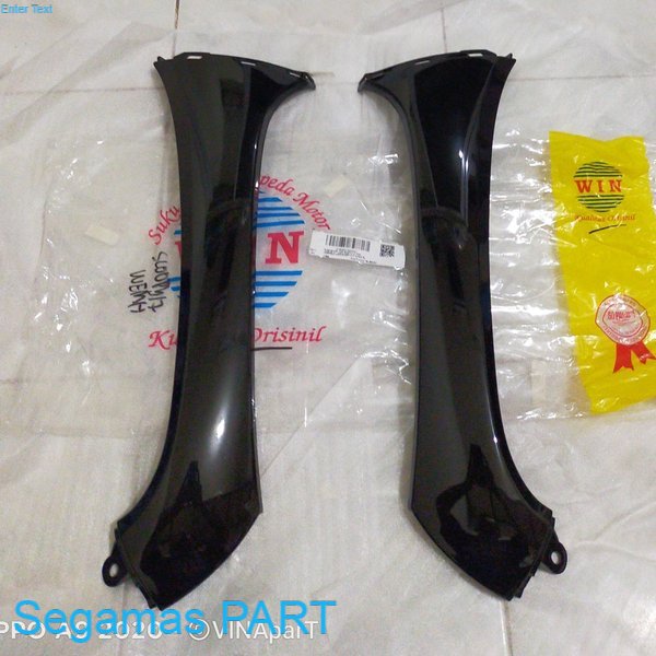 sayap kap samping cover depan bawah scoopy esp new K93 ring 12 kanan dan kiri hitam