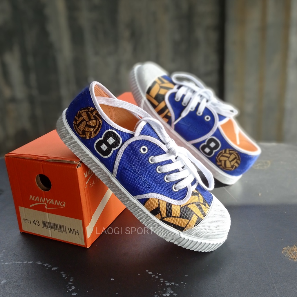 Sepatu NANYANG motif takraw biru