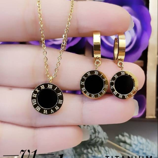 Titanium kalung anting 1110h