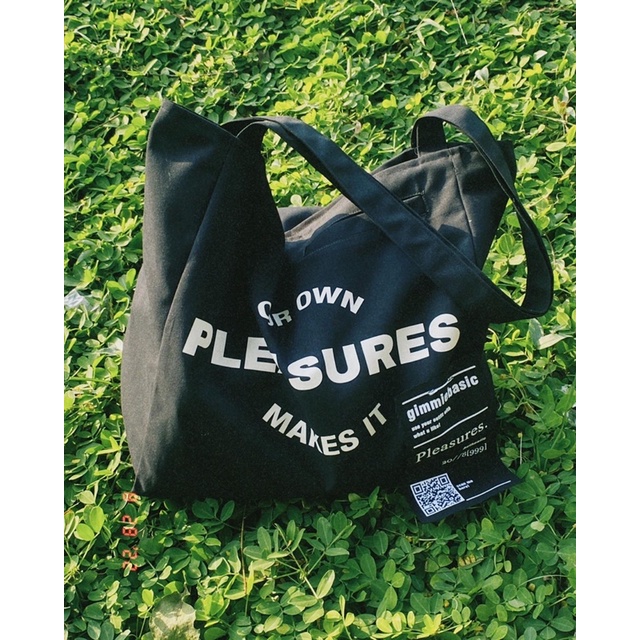 Totebag Pelasures