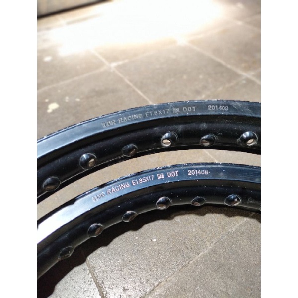 TDR ER shape 160 185 r17 hitam