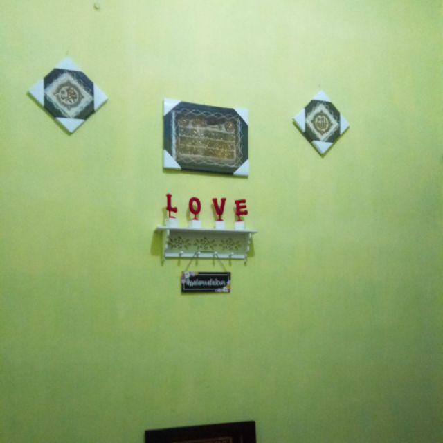 511 Rak Dinding Dengan 4 Hook