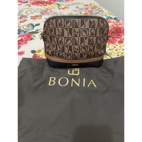 TAS BONIA SLEMPANG