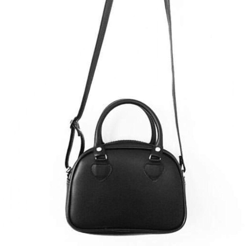 SAFWAN Tas Selempang Gucci Sylvie Mini Snapshot Camera SAFWAN Tas Selempang Gucci Sylvie Mini Snapshot Camera