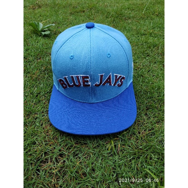 TopI second branded snapback MLB