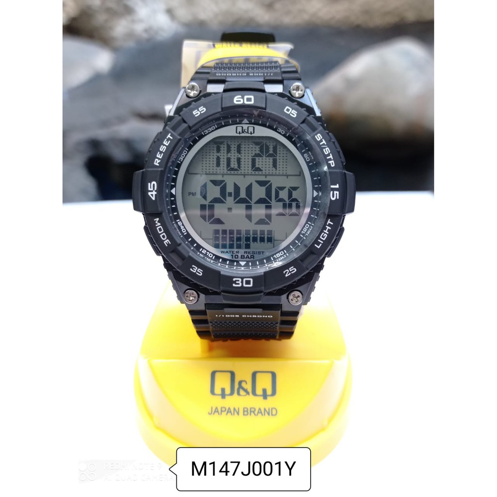 Jam Tangan Pria Casual Sporty Rubber Digital Original Q&amp;Q QnQ QQ M147 M147J series