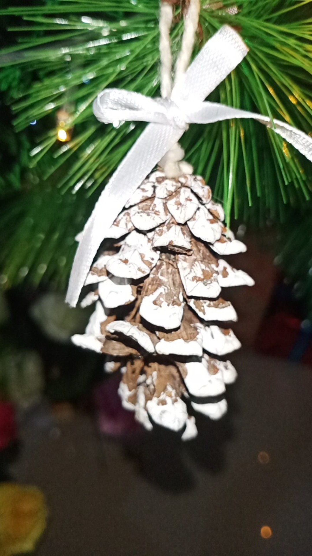 Bunga Pinus Salju Bunga Pinus Kering Putih Salju Hiasan Pohon Natal Dekorasi Natal