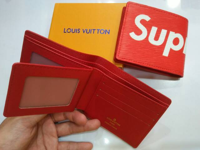 Dompet supreme pendek lipat cowok import