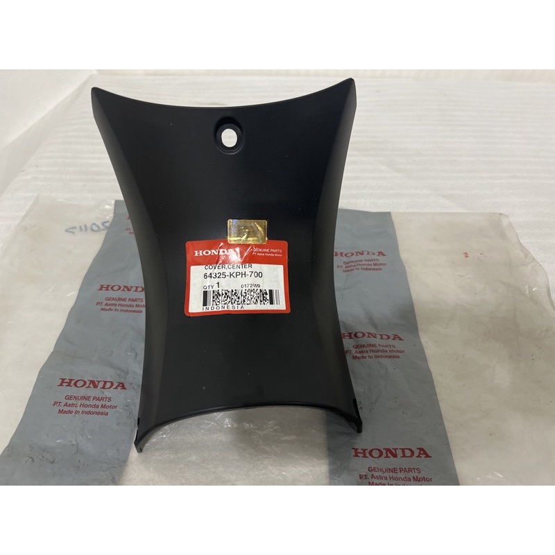 COD Cover Center Legshield Tengah Bawah HONDA Supra X 125 Old Batman Carbu ORIGINAL 64325-KPH-700 AS