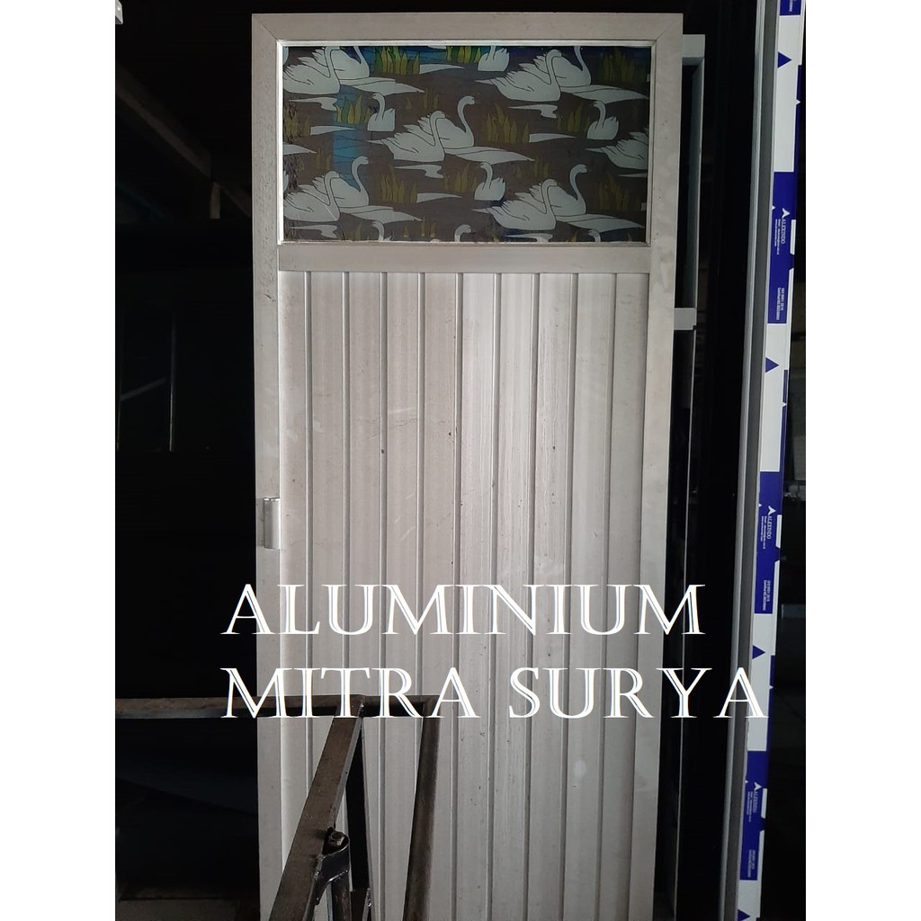 Pintu Kamar Mandi Aluminium Ukuran 68x180 Kusen Pintu Kaca Swing Door Toilet Restroom