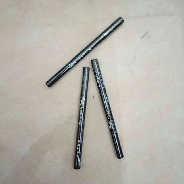 Eyeliner sleek pen Mukka