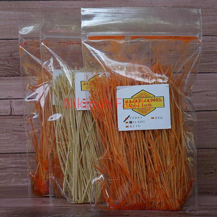 

100 gram > Mi Lidi / Mie Biting Jajan Jadoel Enak Gurih Renyah Kriuk Banyak Rasa