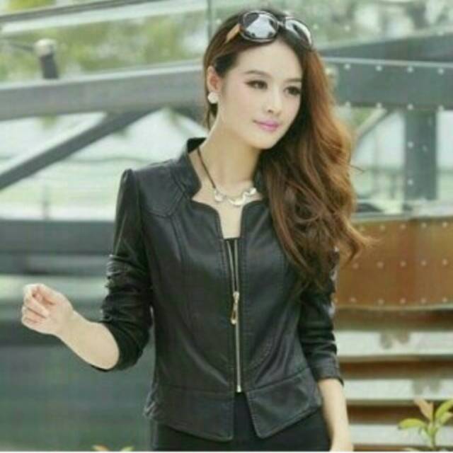 Jaket wanita / jaket korea / jaket motor cewek / jaket korea cewek / jaket kulit wanita