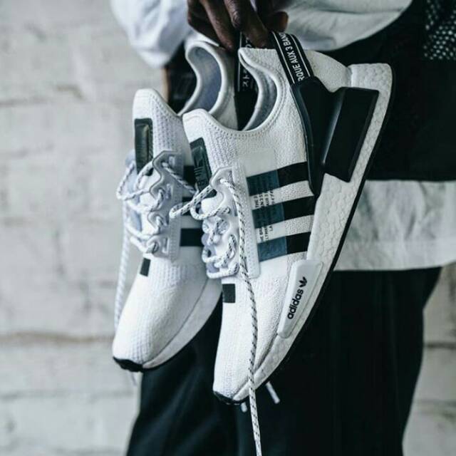 Adidas NMD R1 V2 'Black White'