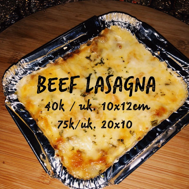 

Beef Lasagna (M)
