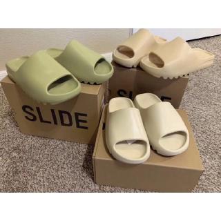 Sandal Selop Desain Adidas Yeezy Slide Coconut Warna Kopi Sandal Selop Desain Adidas Yeezy Slide Coconut Warna Kopi
