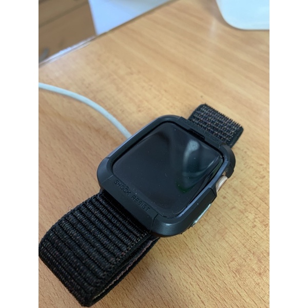 iwatch series 4 gold cell+wifi 44mm