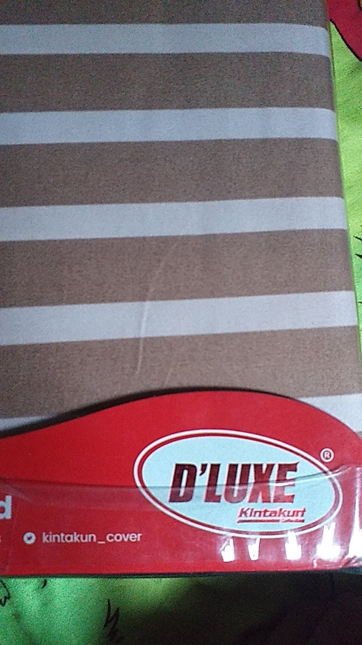 Sprei 160 Vito Motif Animalkingdom/ Doubletree/royalruby/trafficjam/unicorn/yellowduck