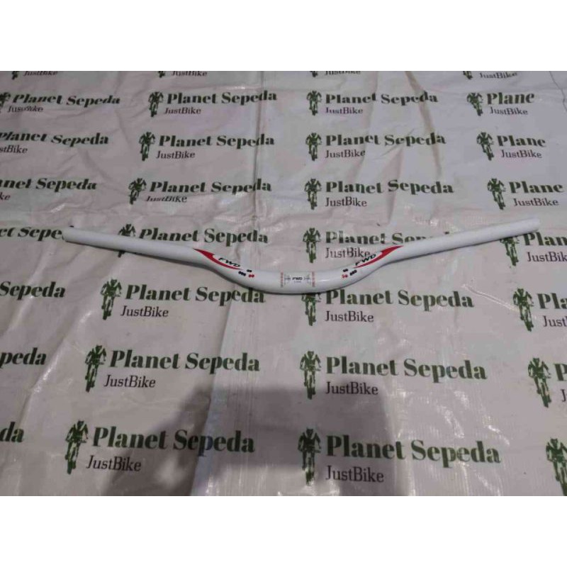 Stang FWD Sound 70CM Oversize Putih