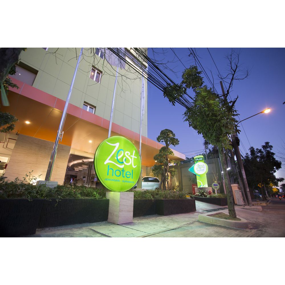 Zest Hotel Jemursari Surabaya * *