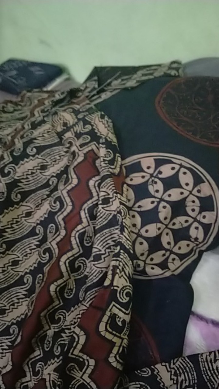 Batik Couple - Batik Wanita - Batik Pria  Model Kekinian Trendy By Batik Dua Putri Collection