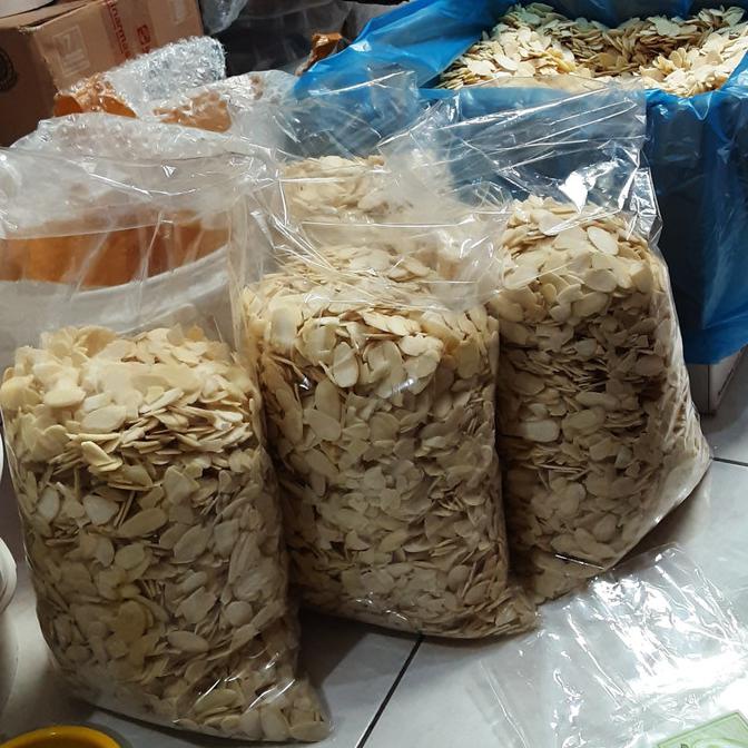 

Diskon Almond Slice mentah, iris, import Made in USA, netto 1KG - Tanpa Pengaman Cuci Gudang Awal