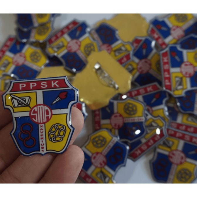 Pin lapis resin logam murah jogja Shopee Indonesia Pin lapis resin logam murah jogja Shopee Indonesia