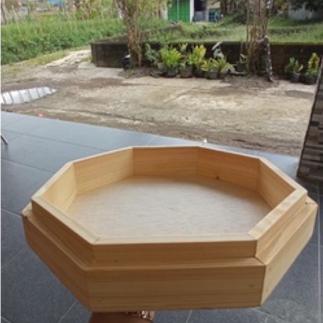 Nampan seserahan hexagonal seperti difoto