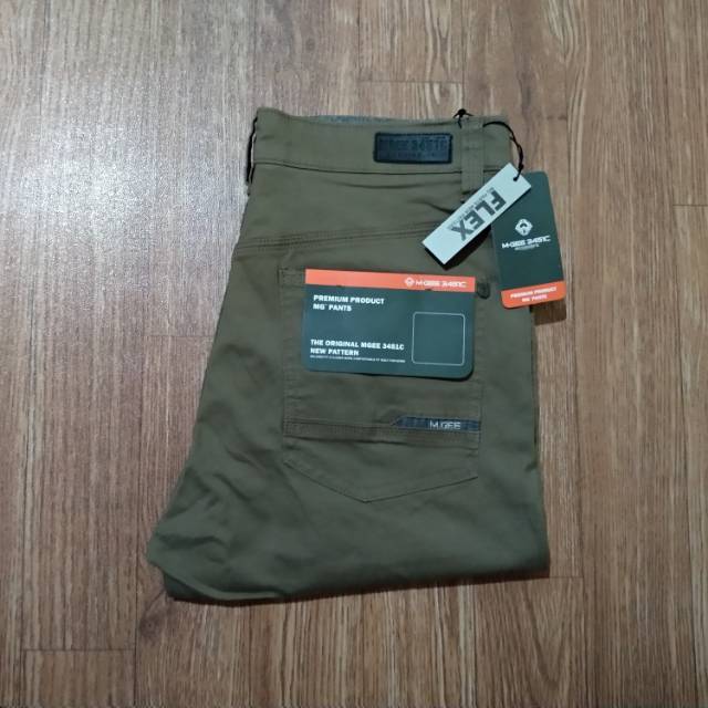 Celana merk M-Gee 3451C 100% original