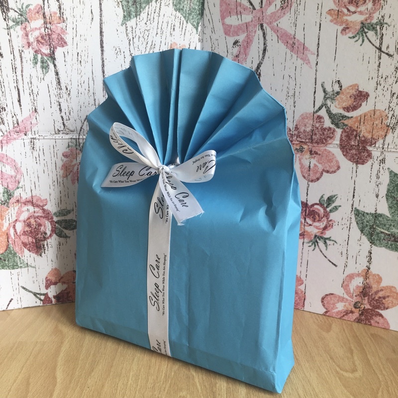 

SLEEPCARE kertas kado paper gift